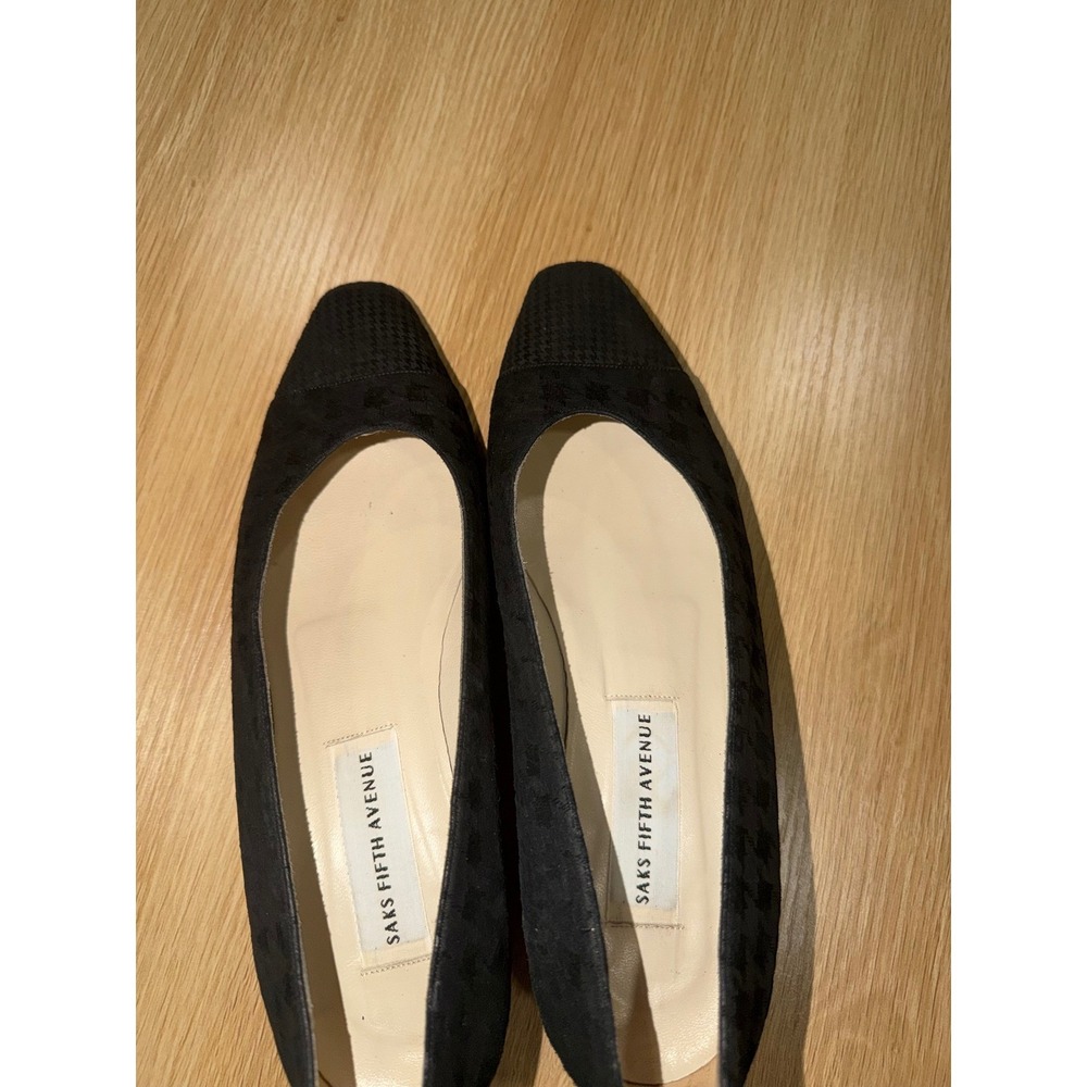 Saks Fifth Avenue Black Suede Houndstooth Pumps Low Block Heel - Picture 2 of 6